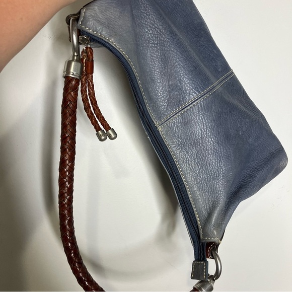 Fossil blue leather shoulder bag 12” x 6.5” x 3.75” - Picture 7 of 13